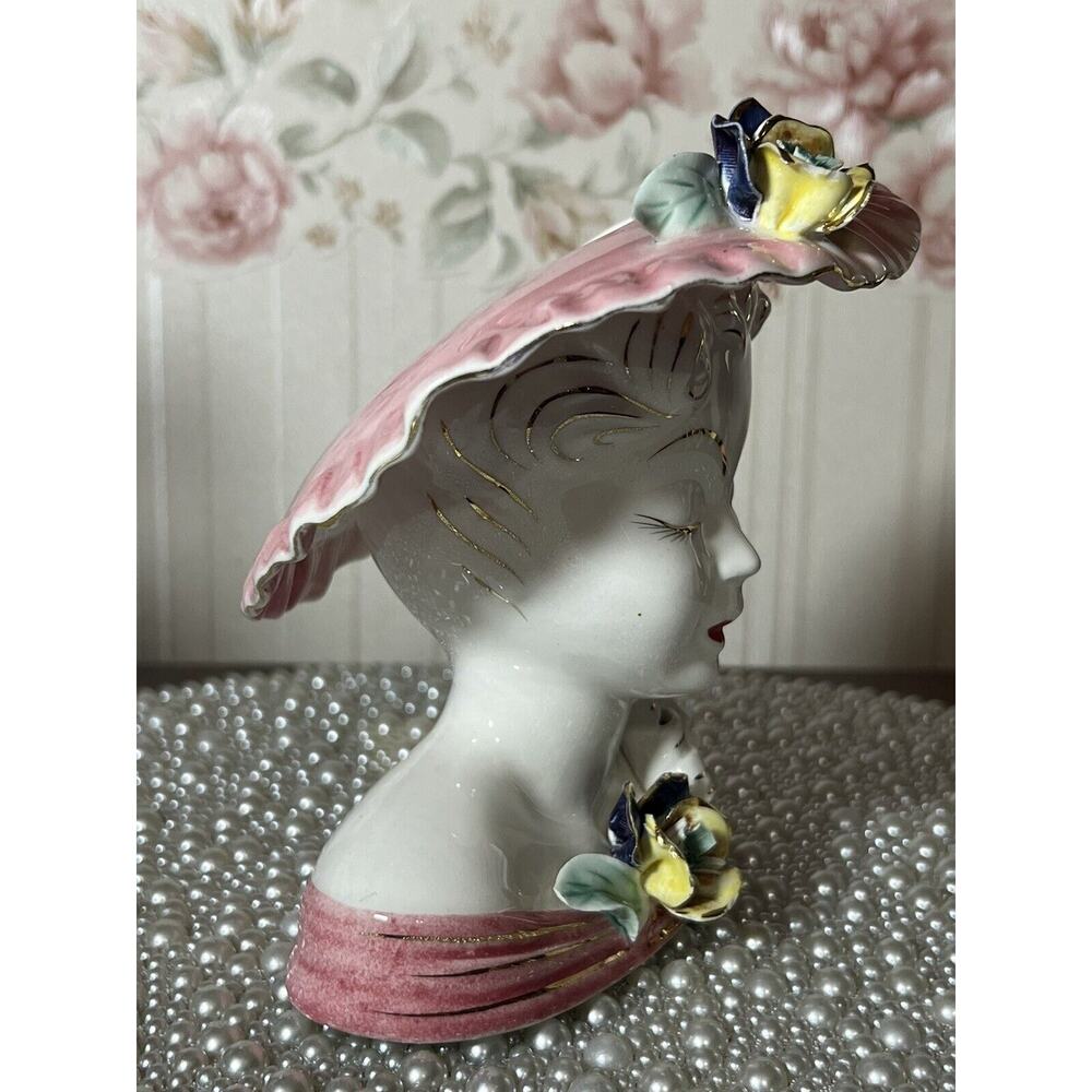 1950s Vintage Lady Head Vase, SCARLET with Gold Accents - Picture 2 of 7